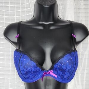 NWOT Victoria's Secret Sexy Little Things Lace Blue & Black Padded Bra 36C